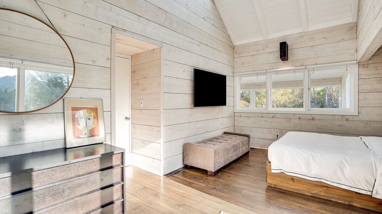 Photo of Bedroom in Village of East Hampton