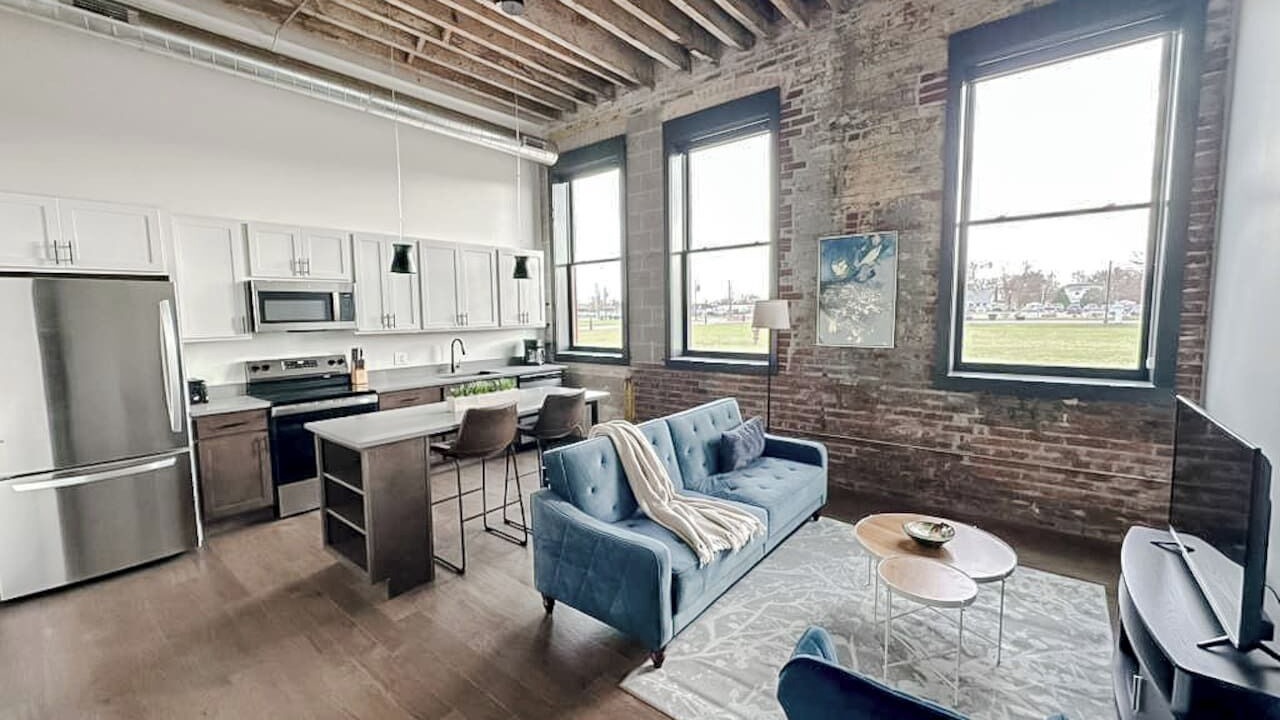 Photo of Livingroom in Newton