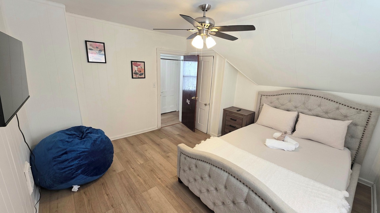 Photo of Bedroom in North Side