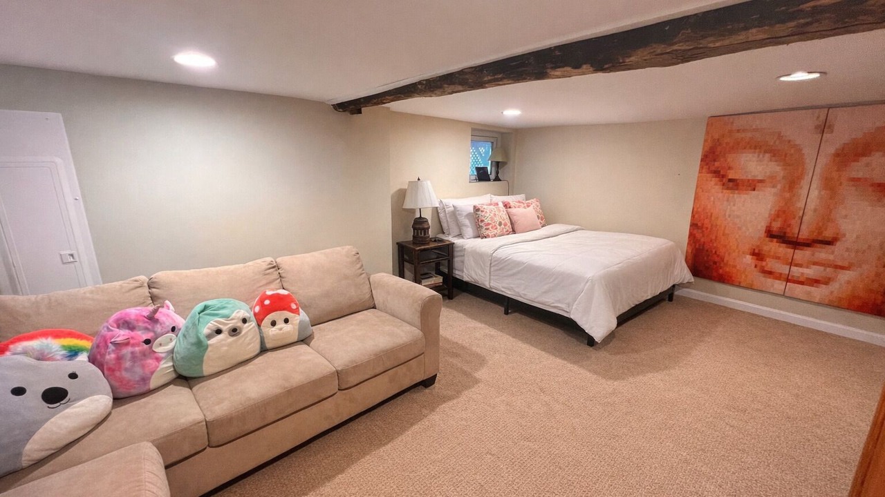 Photo of Bedroom in South Salem
