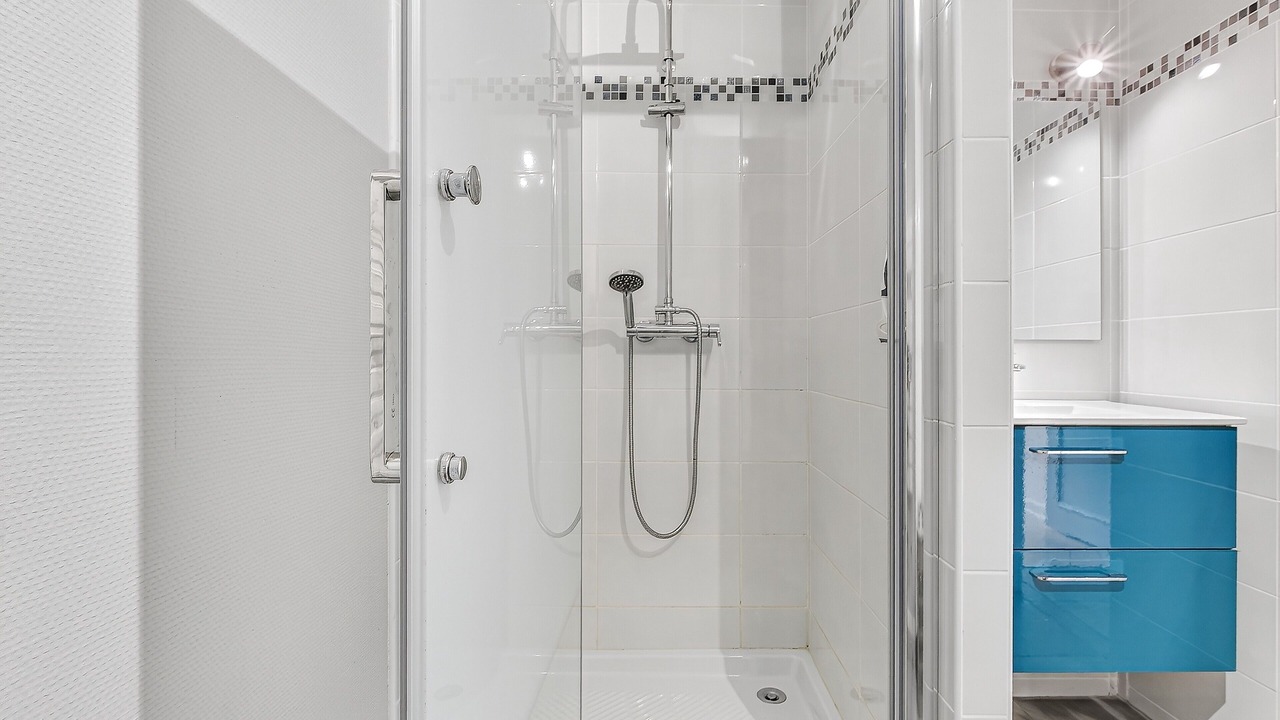 Photo of Bathroom in Embrun