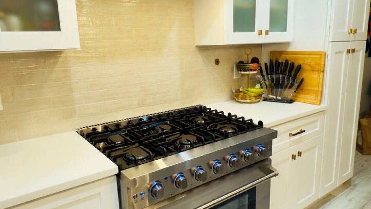 Photo of Kitchen in Lake Clarke Shores
