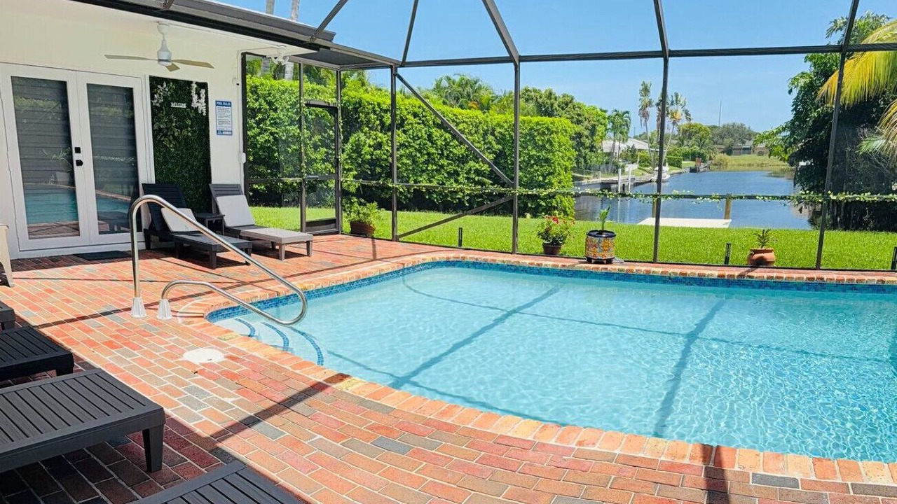 Photo of Outdoor in Lake Clarke Shores