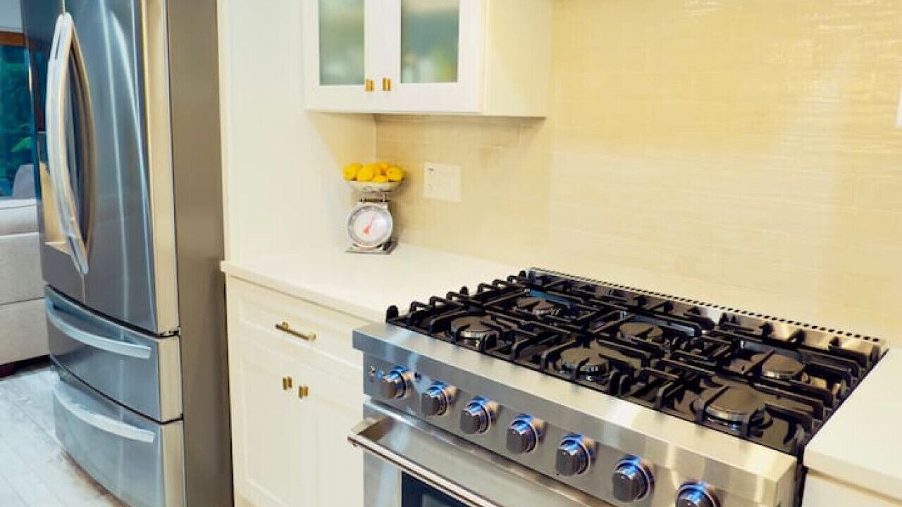 Photo of Kitchen in Lake Clarke Shores