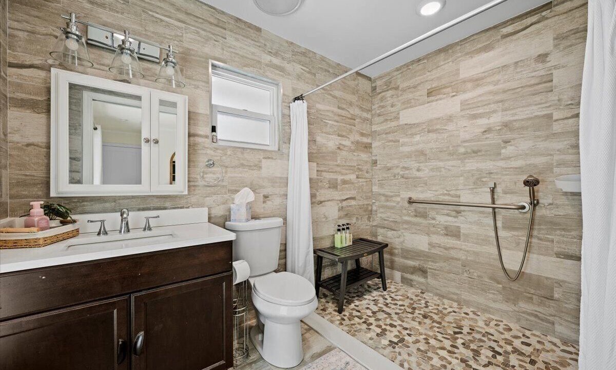 Photo of Bathroom in Jupiter Farms