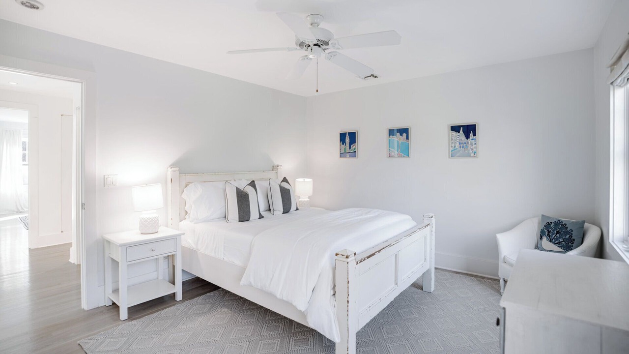 Photo of Bedroom in Sagaponack
