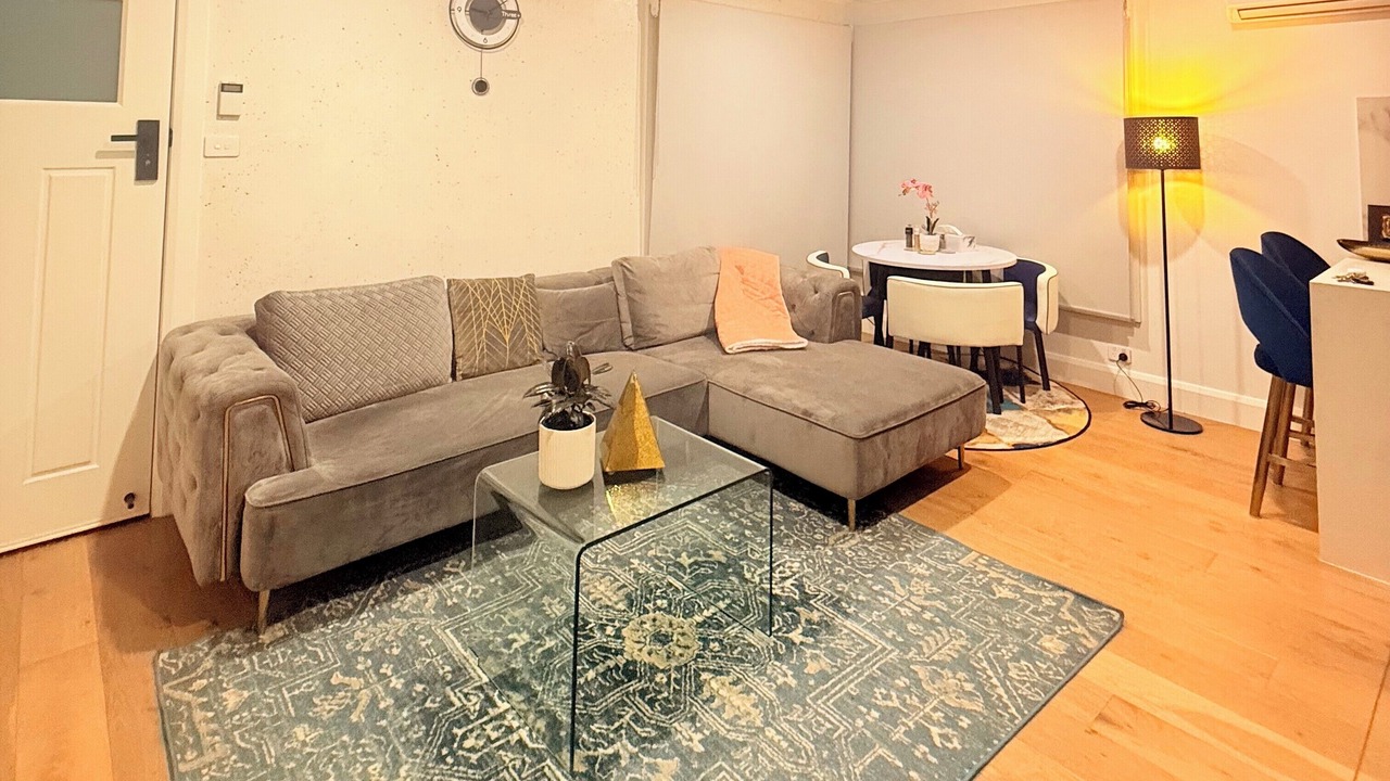 Photo of Livingroom in Essendon North