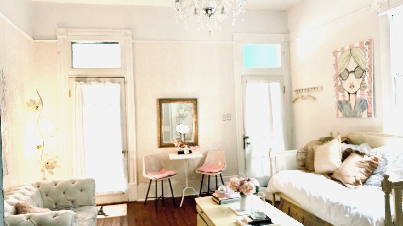 Photo of Livingroom in Metairie