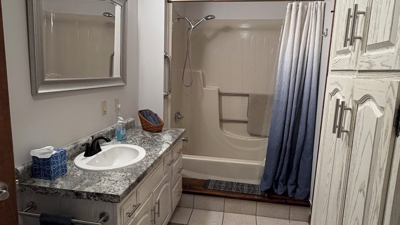 Photo of Bathroom in Thomson