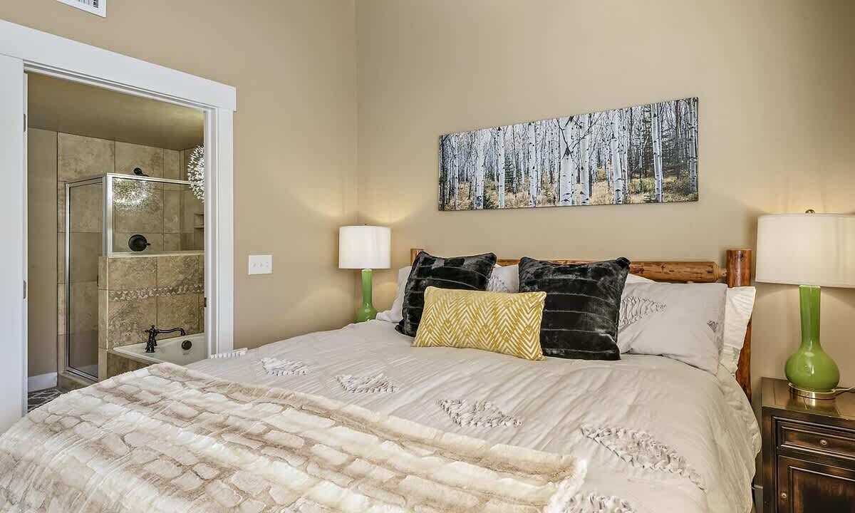 Photo of Bathroom in Bear Hollow Village