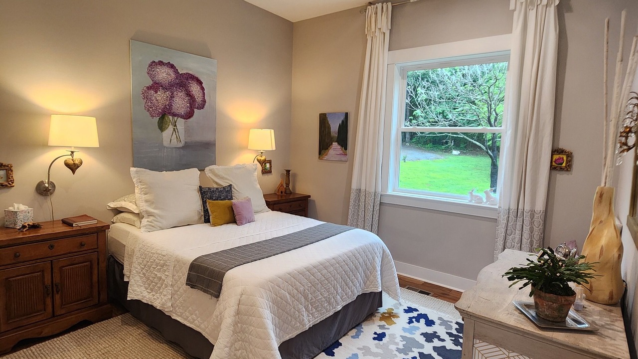 Photo of Bedroom in Belmont