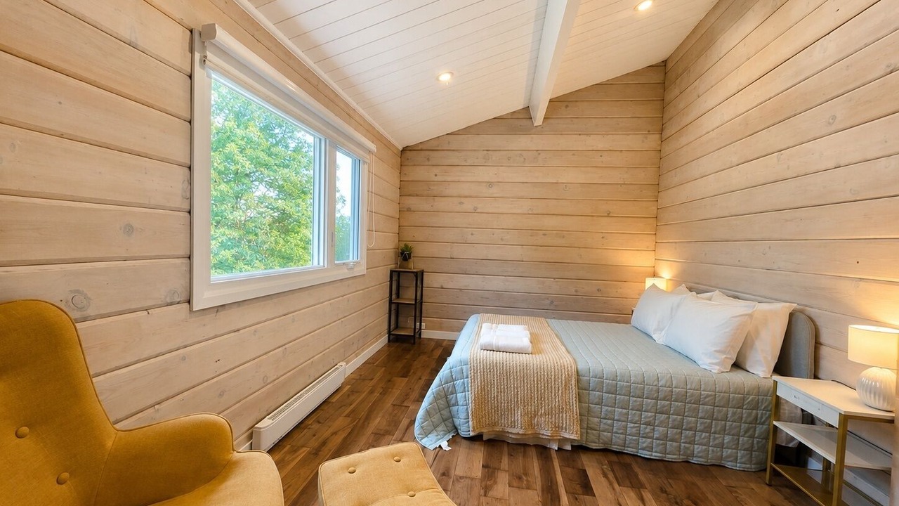 Photo of Bedroom in Sutton
