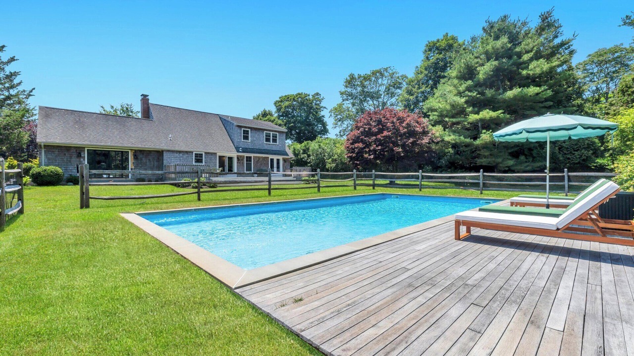 Photo of Outdoor in Water Mill