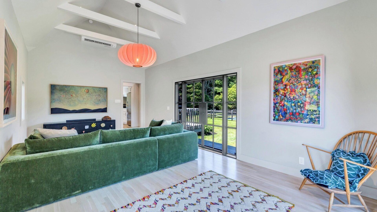 Photo of Livingroom in Water Mill