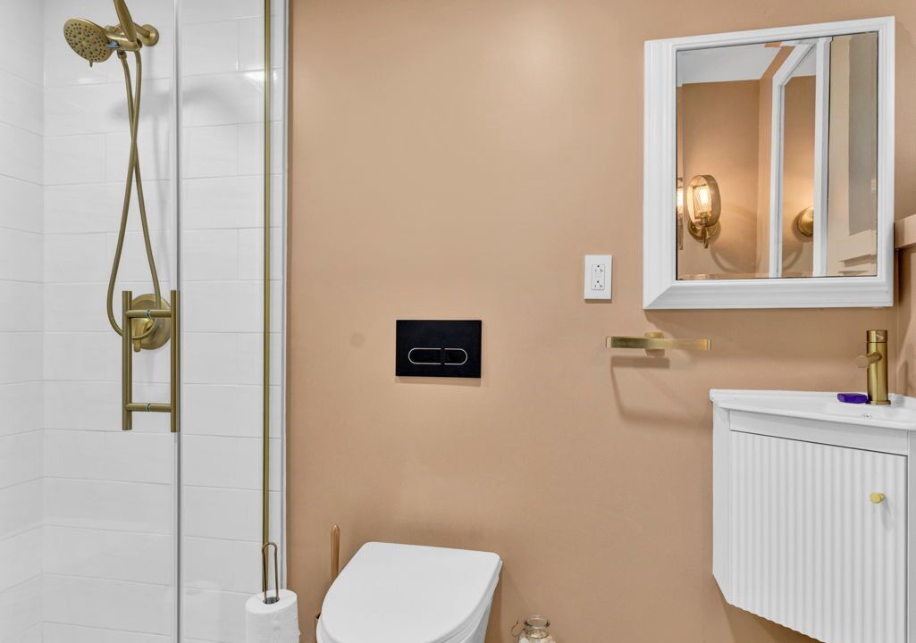 Photo of Bathroom in Pleasantville