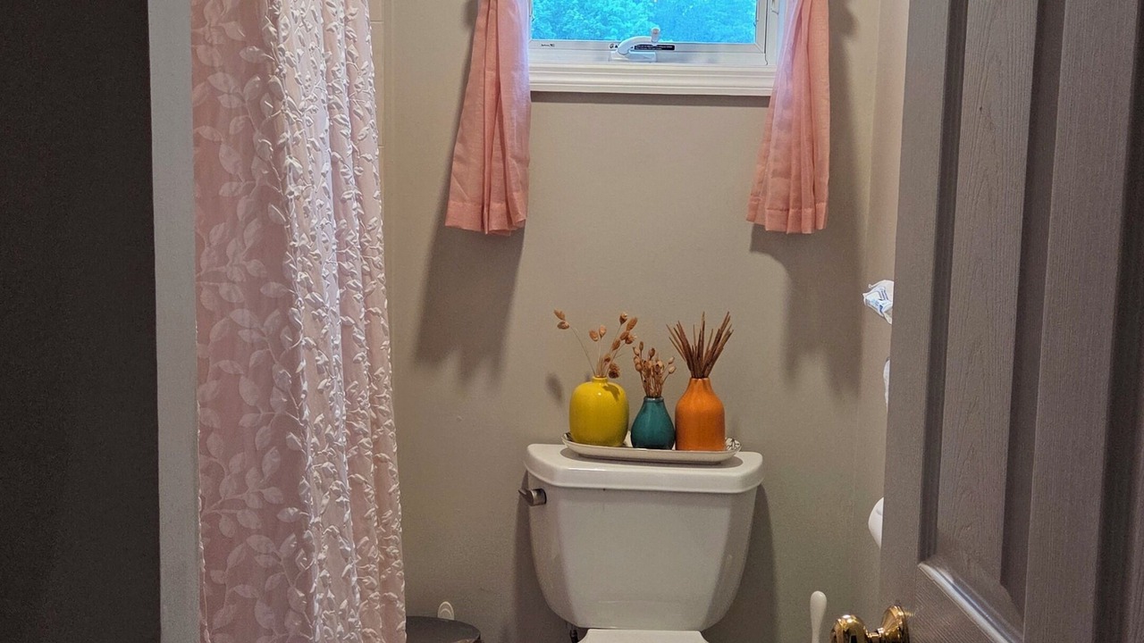 Photo of Bathroom in White Plains