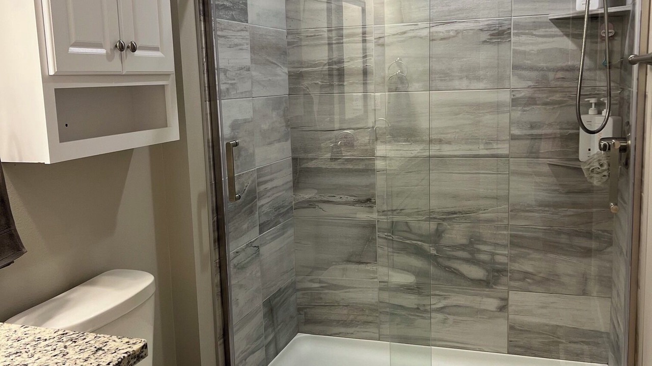 Photo of Bathroom in Dubuque County