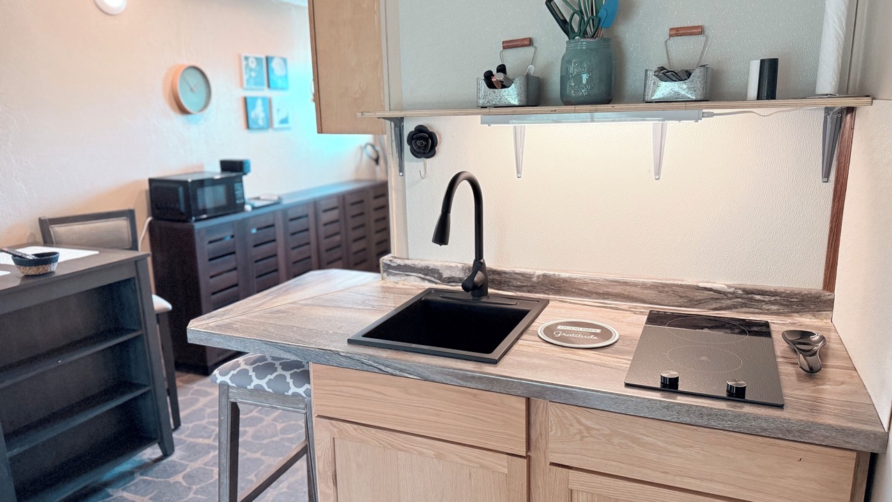 Photo of Kitchen in Cut Off