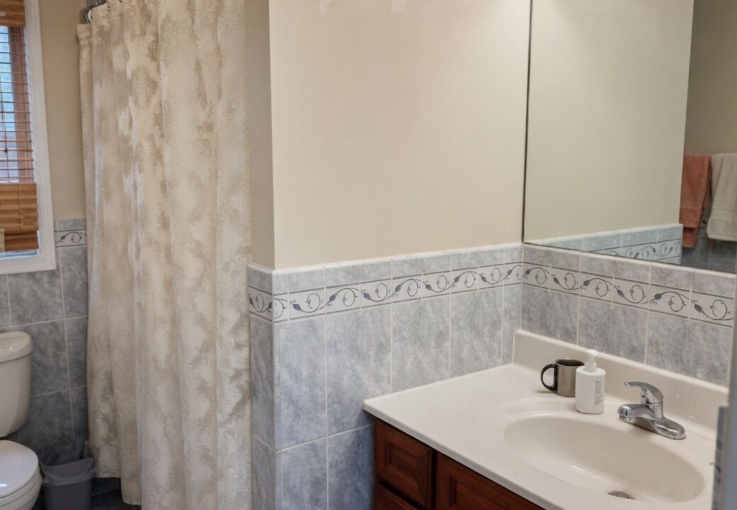 Photo of Bathroom in Palisades Park