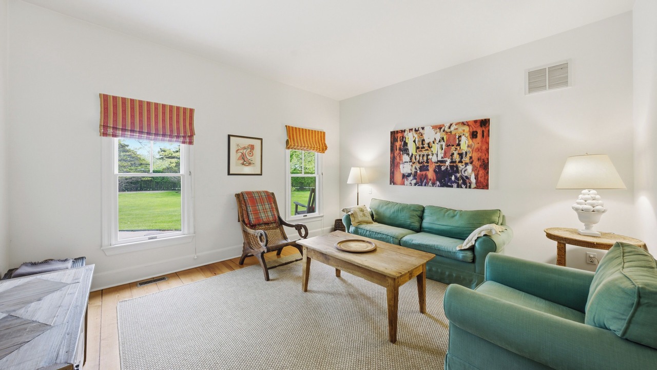 Photo of Livingroom in Bridgehampton