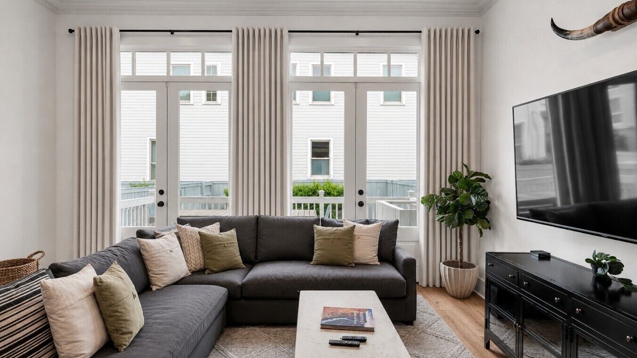 Photo of Livingroom in Bywater