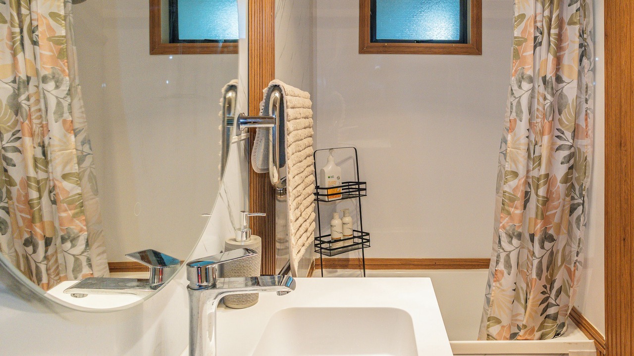 Photo of Bathroom in National Park Village
