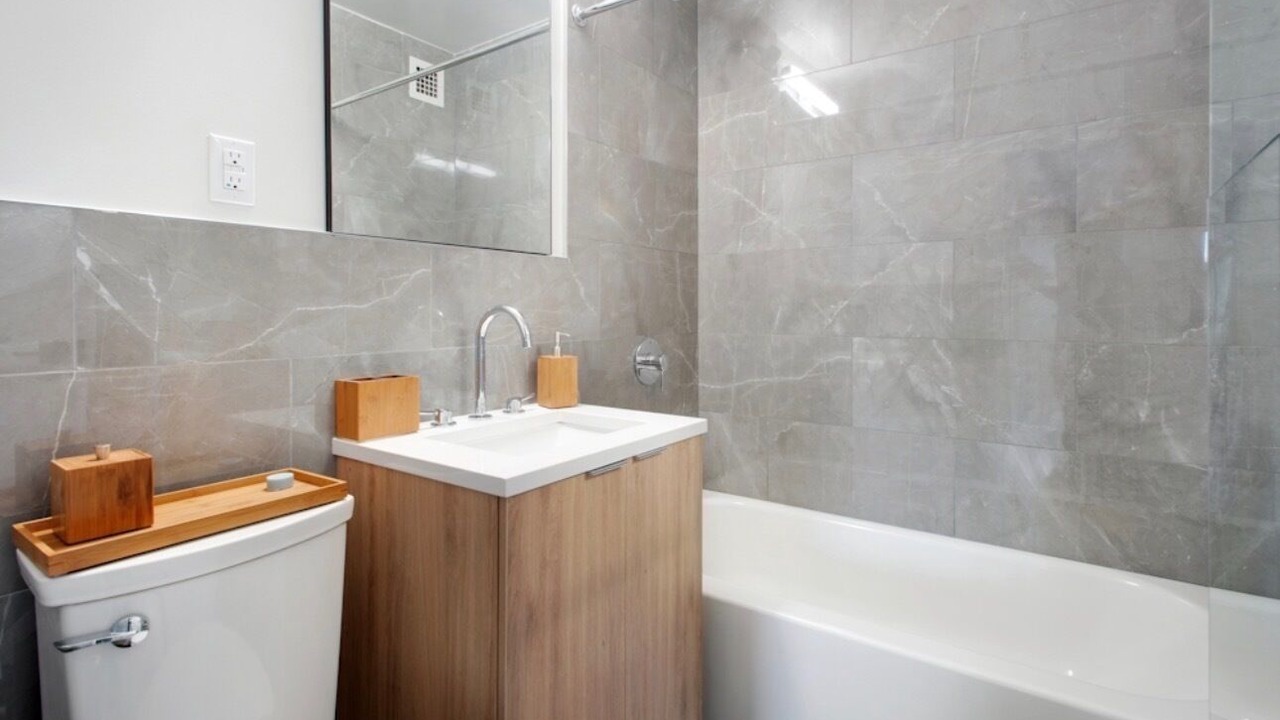 Photo of Bathroom in East Harlem