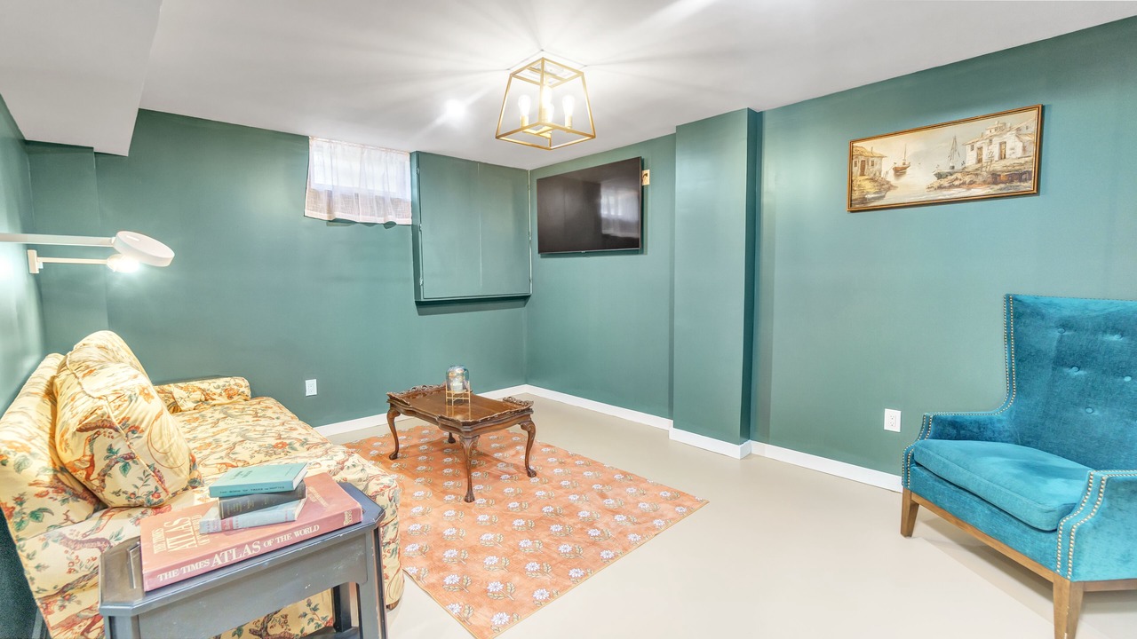 Photo of Livingroom in Springs