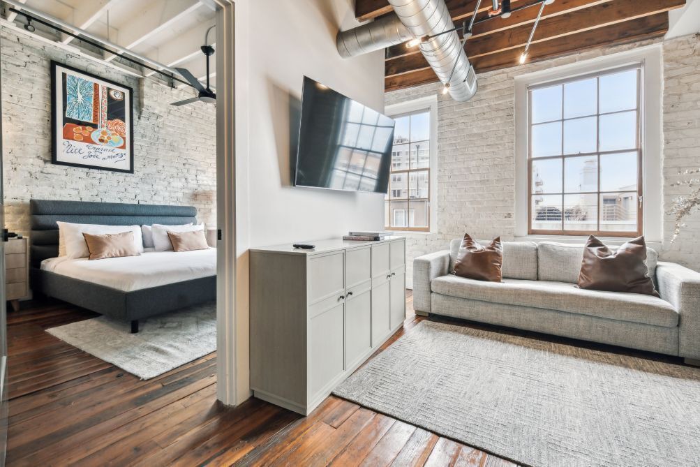 Photo of Livingroom in Central Business District
