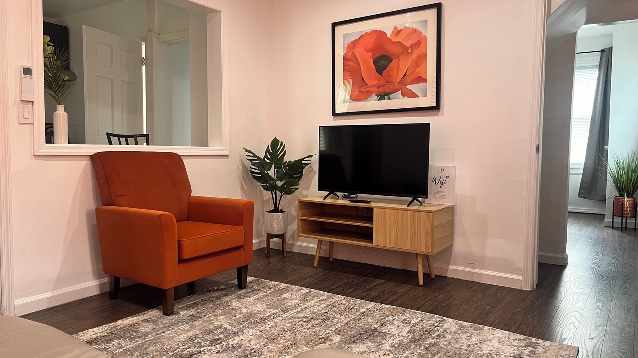 Photo of Livingroom in New Rochelle