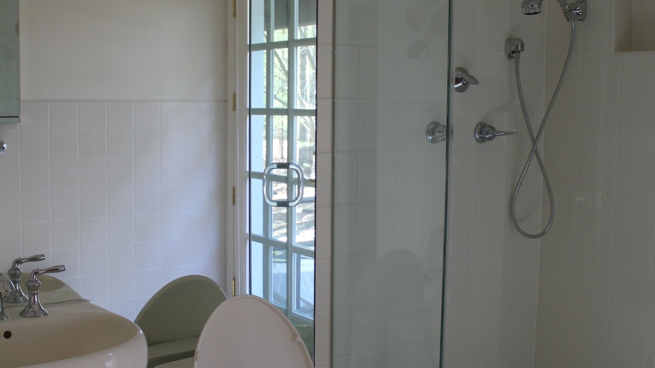 Photo of Bathroom in Northwest Harbor