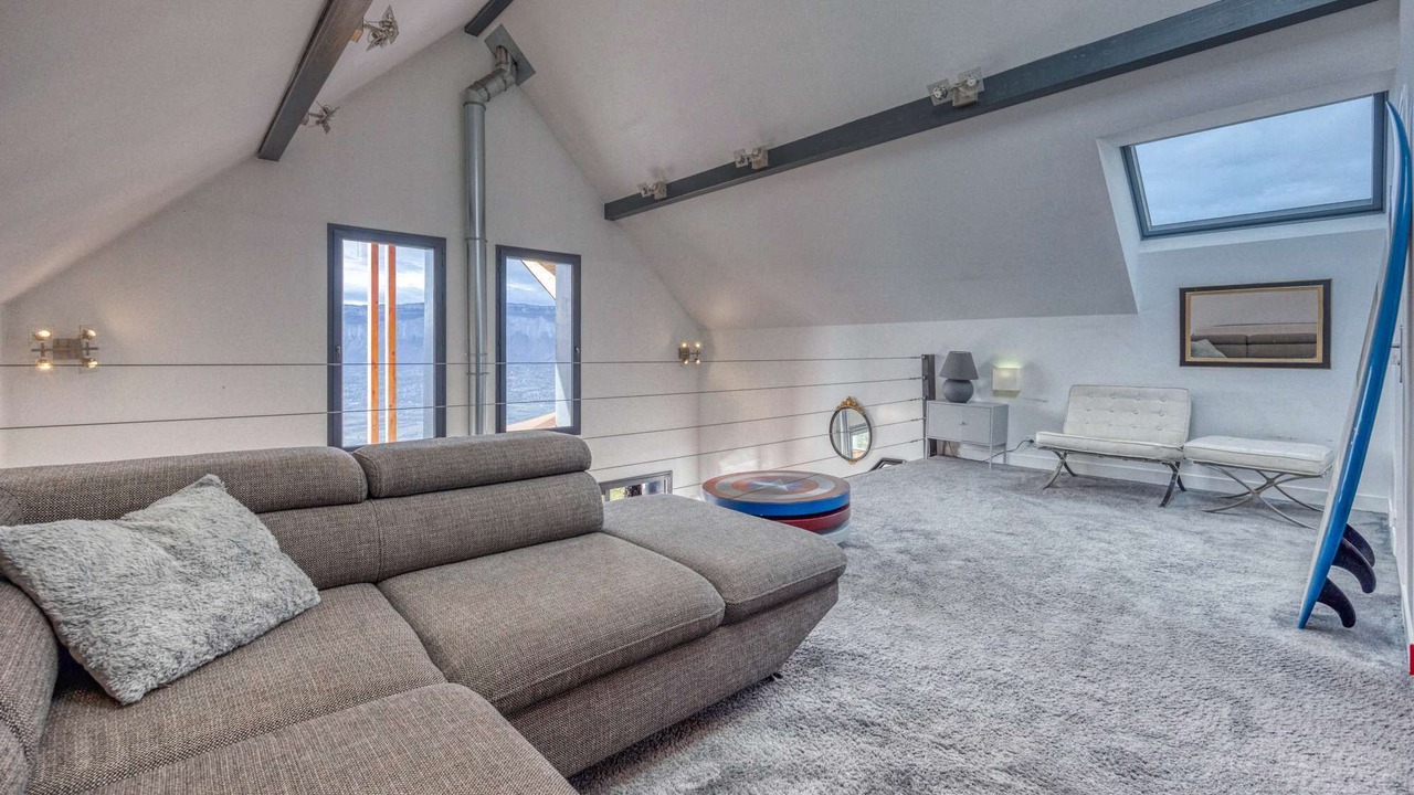 Photo of Livingroom in Saint-Jean-le-Vieux