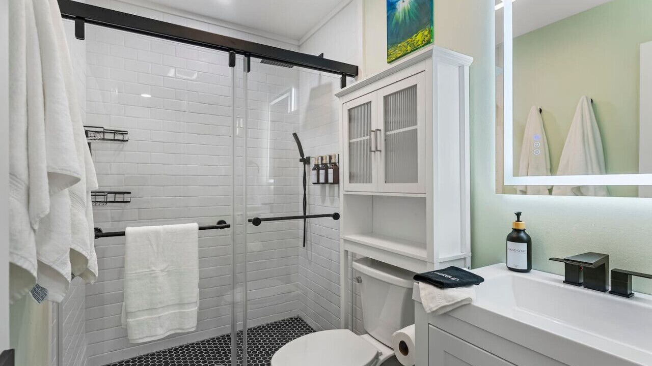 Photo of Bathroom in Cocoa Beach