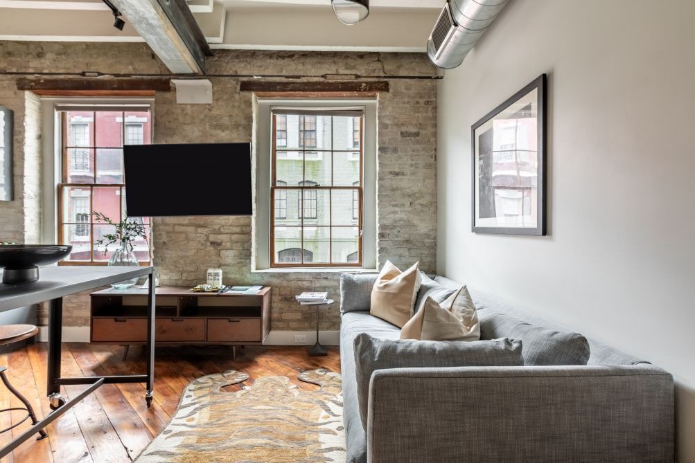 Photo of Livingroom in Central Business District