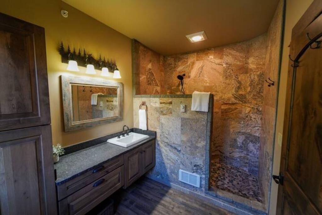 Photo of Bathroom in Agpar