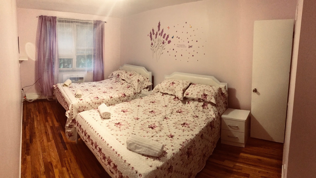 Photo of Bedroom in Queens