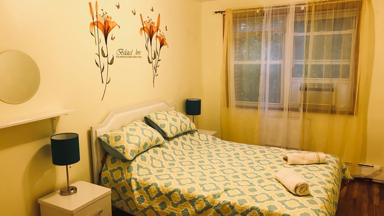 Photo of Bedroom in Queens
