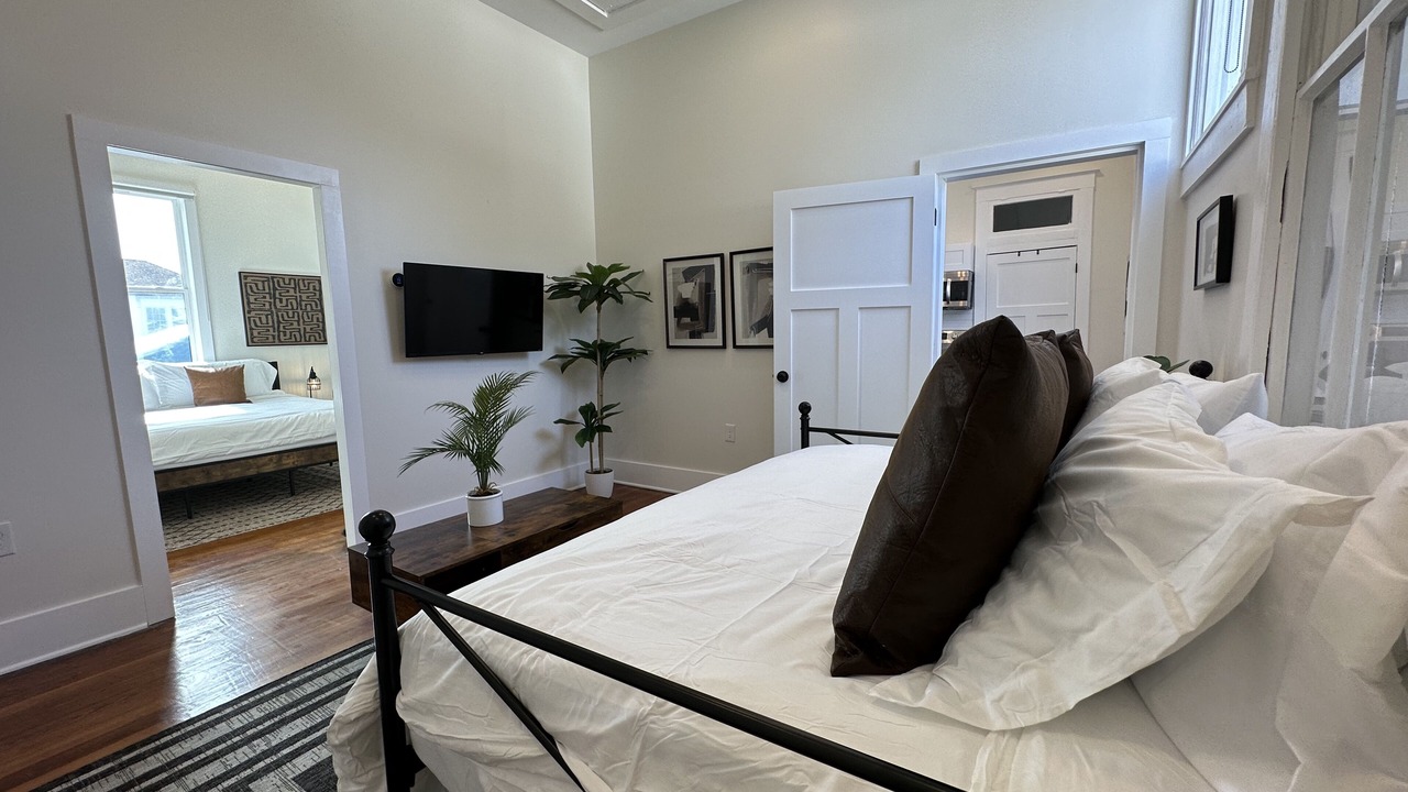 Photo of Bedroom in Mid-City