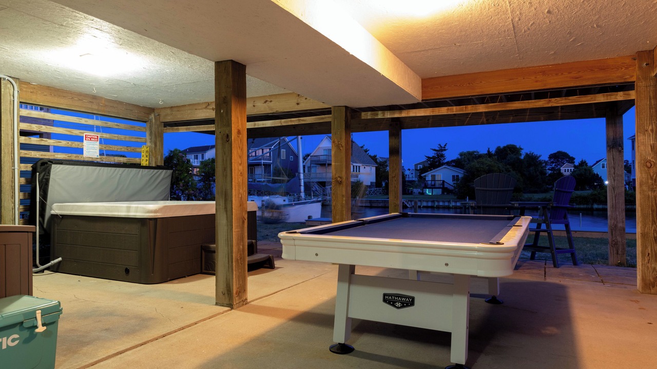 Photo of Patio Balcony in Colington Harbour