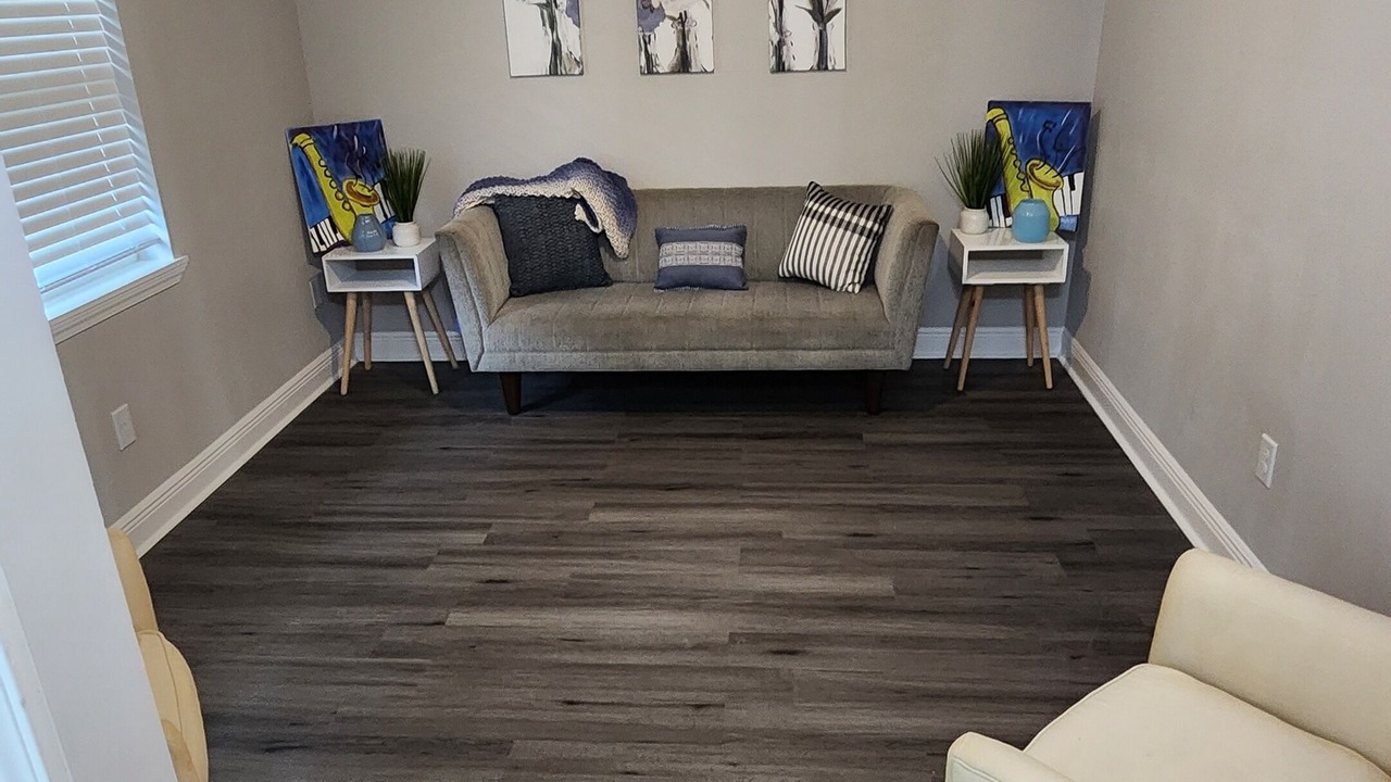 Photo of Livingroom in LaPlace