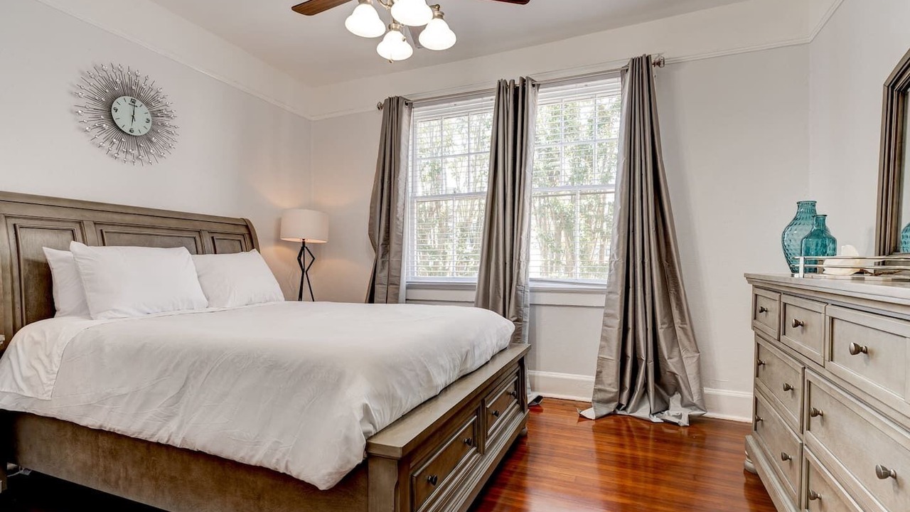 Photo of Bedroom in Fairgrounds