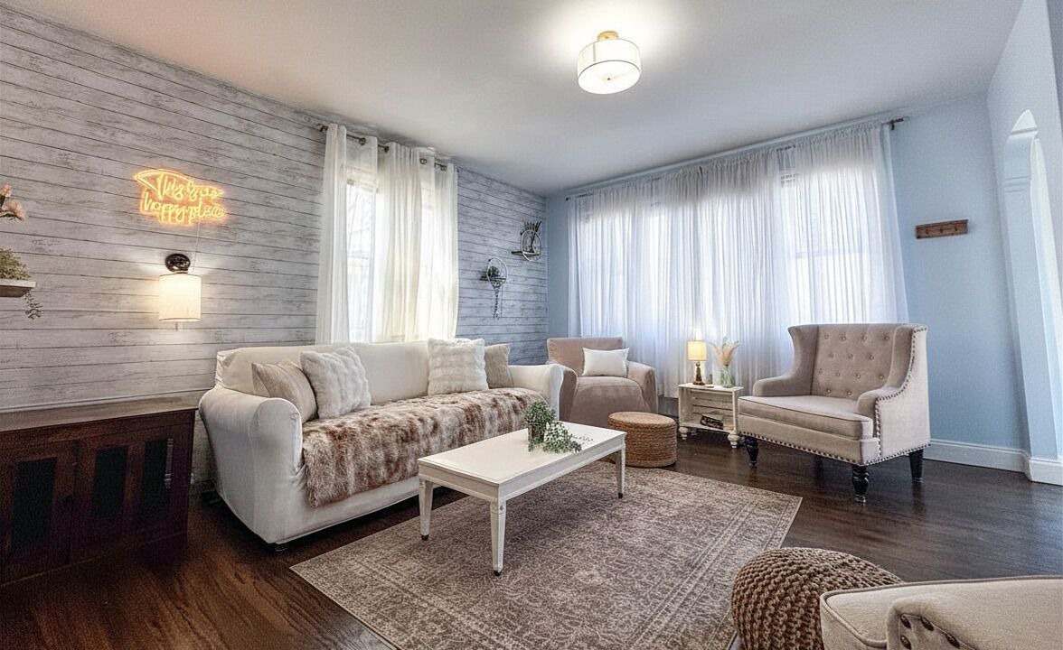 Photo of Livingroom in Southeast Yonkers