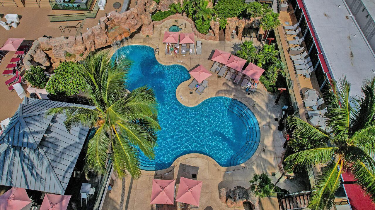 Photo of Outdoor in Mid Beach