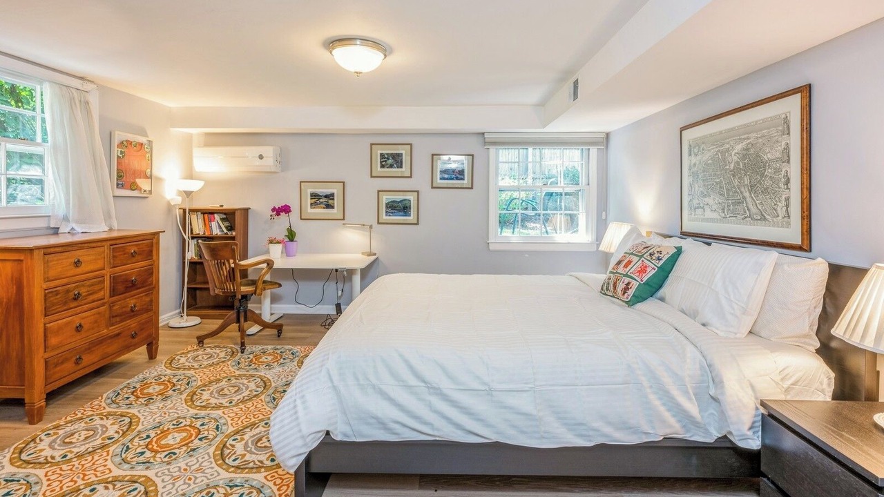 Photo of Bedroom in Mamaroneck
