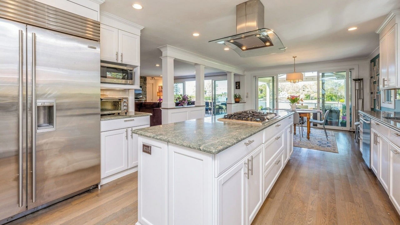 Photo of Kitchen in Mamaroneck