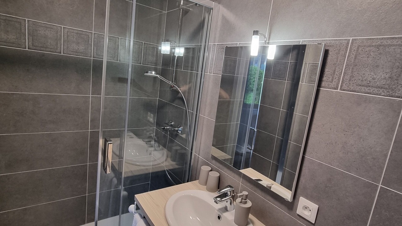 Photo of Bathroom in Aix-les-Bains