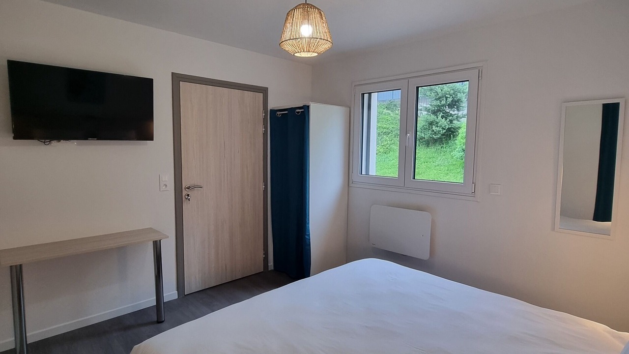 Photo of Bedroom in Aix-les-Bains