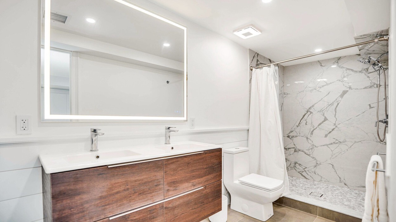 Photo of Bathroom in Northwest Harbor