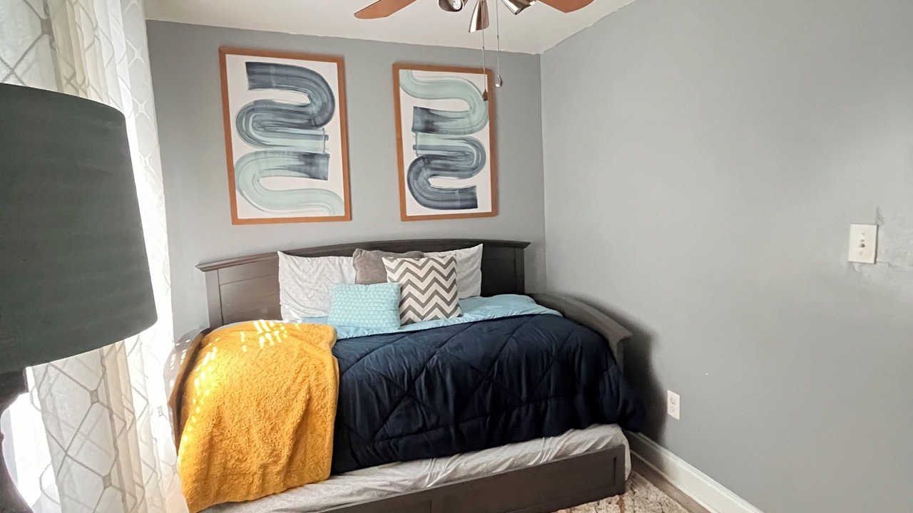 Photo of Bedroom in Kenner - Louis Armstrong International Airport