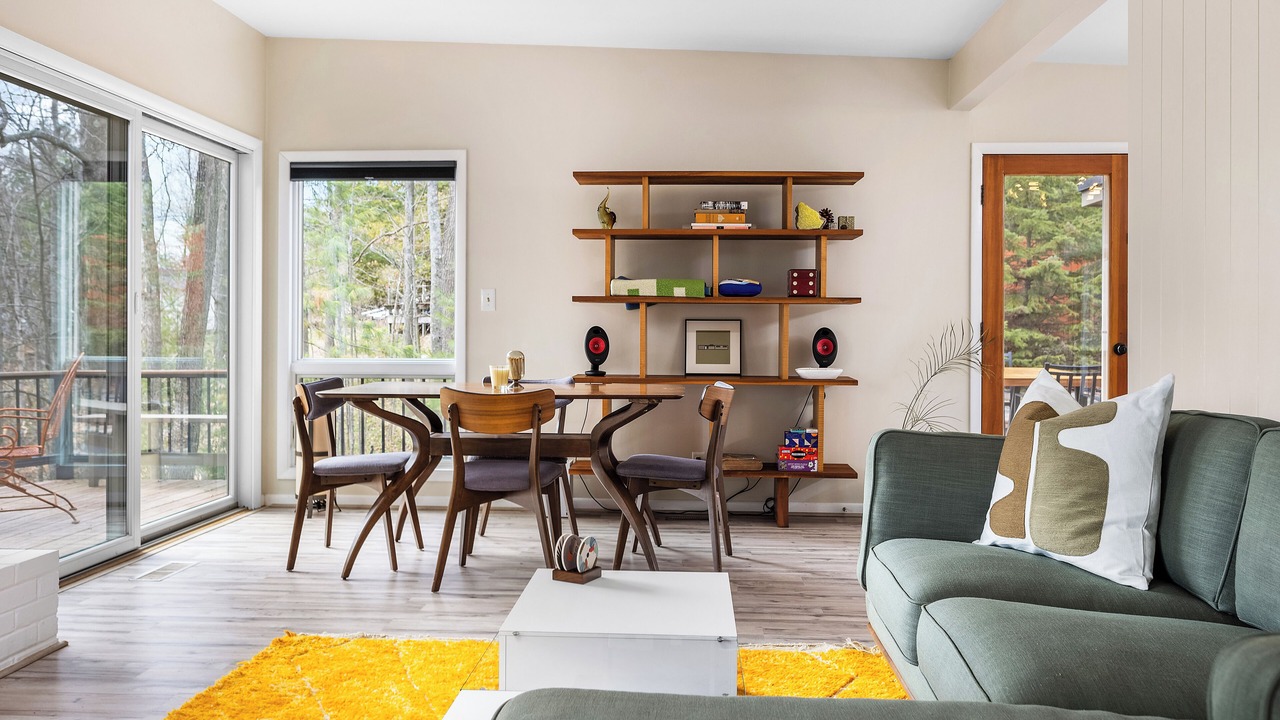Photo of Livingroom in Northport